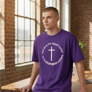 Adult T-Shirt God Gives the Biggest Battles Sz 2XL